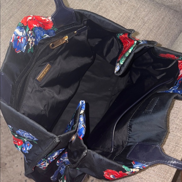 Tory Burch Ella Floral Tote - Picture 6 of 7